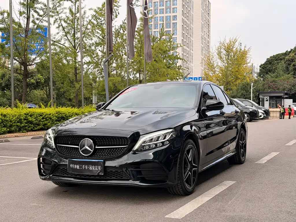 Mercedes-Benz C-Class — миниатюра 4