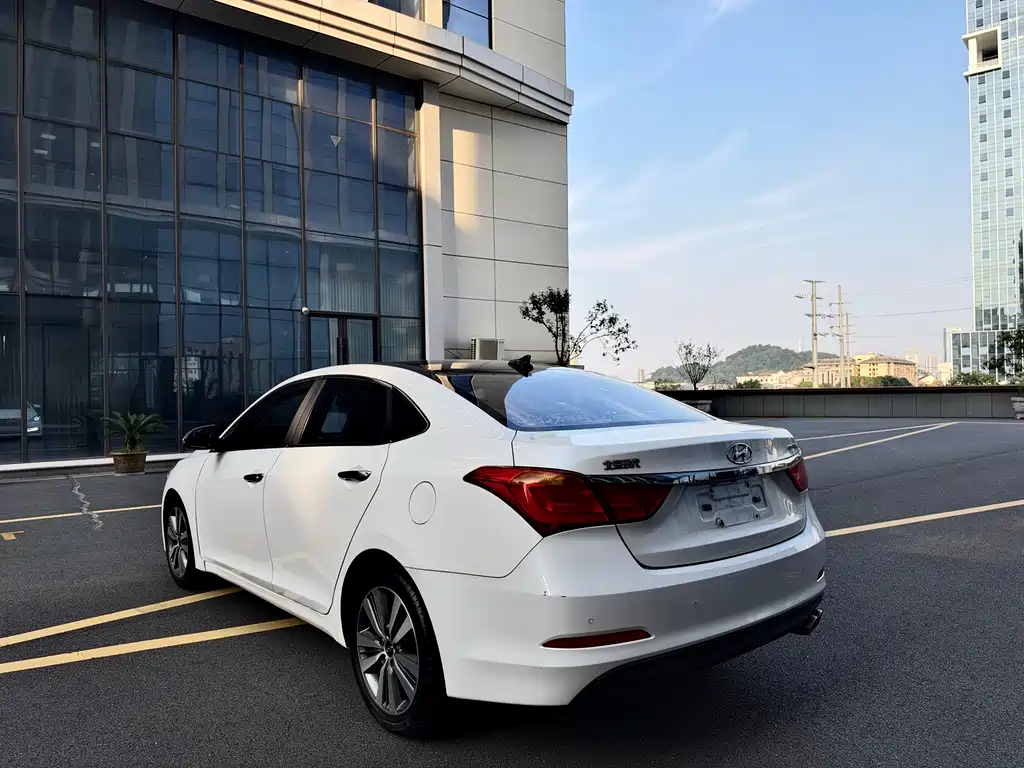 Hyundai Mistra — миниатюра 7