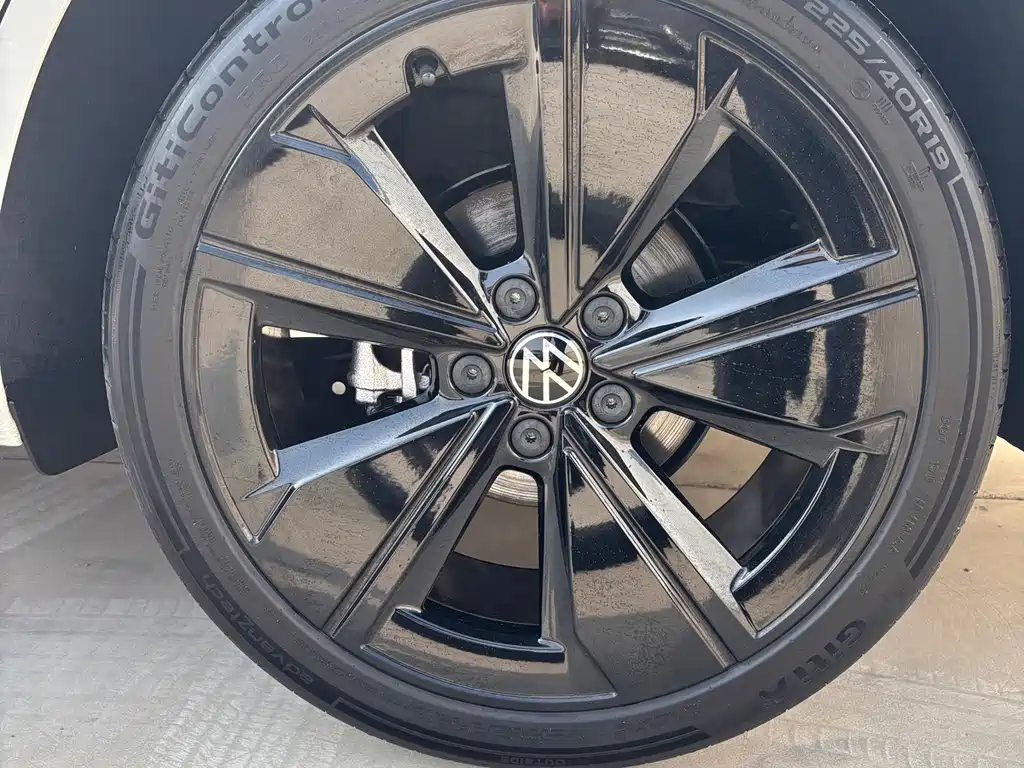 Volkswagen Lamando 2026 L GTS 380TSI