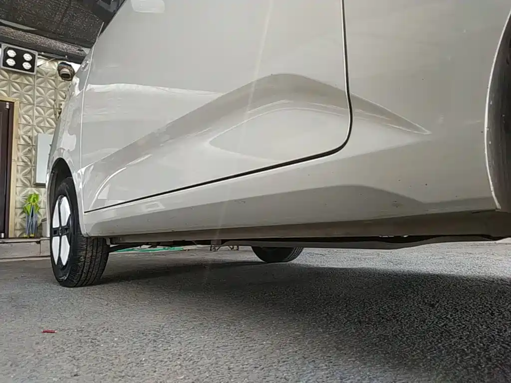 Wuling MINIEV — миниатюра 22