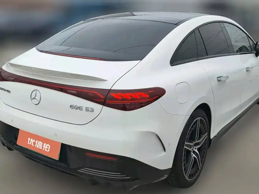 Mercedes-Benz EQE AMG — миниатюра 2