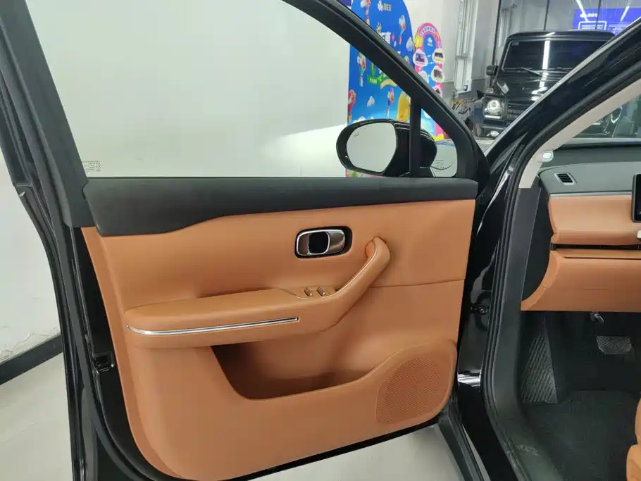 Leapmotor Leapmotor C16 — миниатюра 7