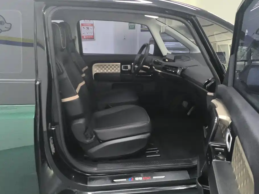 Baojun KiWi EV — миниатюра 8
