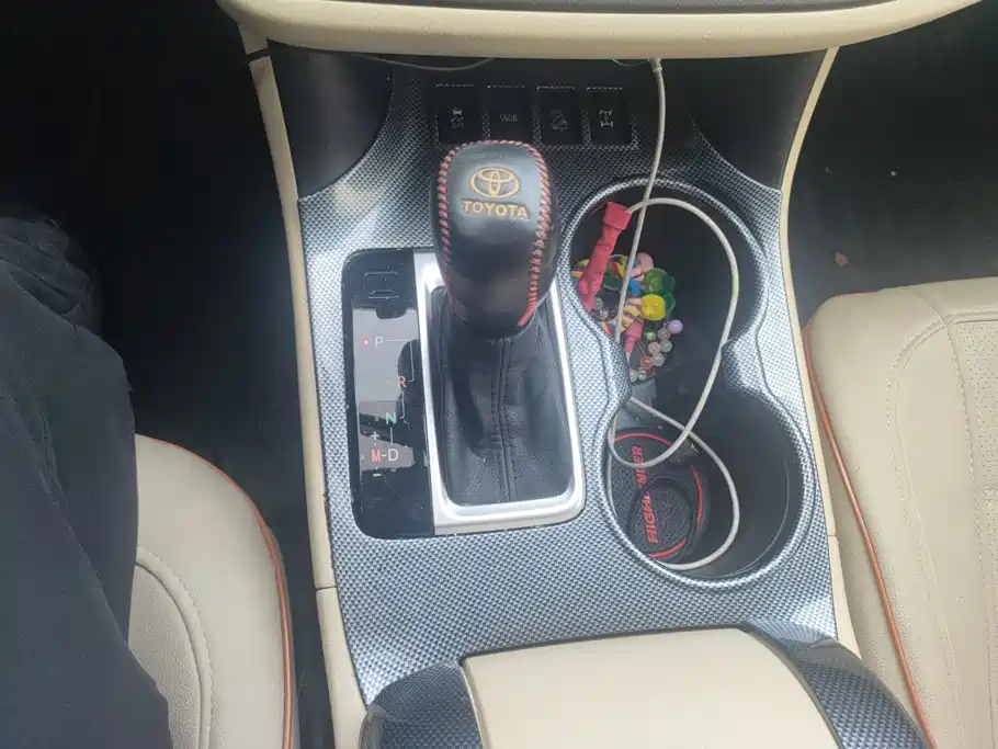 Toyota Highlander — миниатюра 16