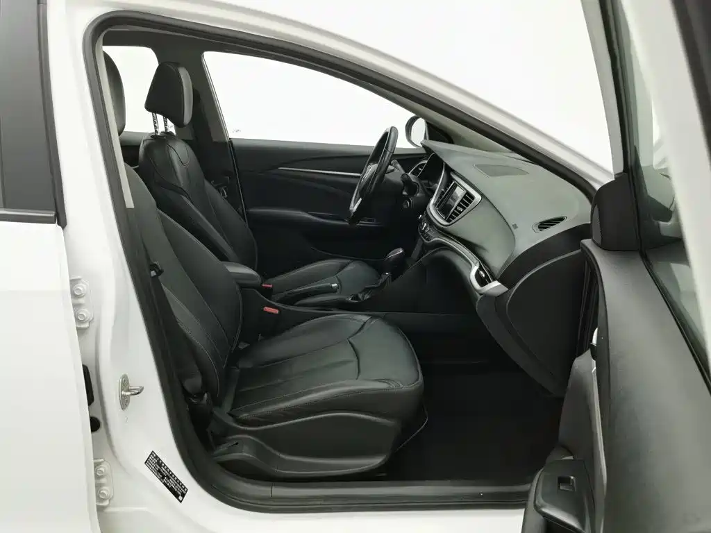 Buick Excelle — миниатюра 23