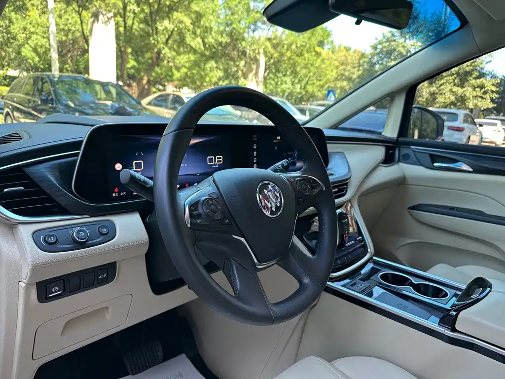 Buick GL8 — миниатюра 10