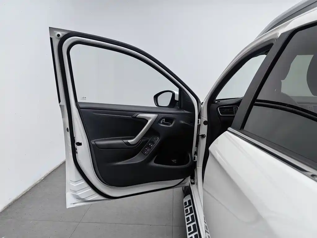 Citroen C3-XR — миниатюра 8