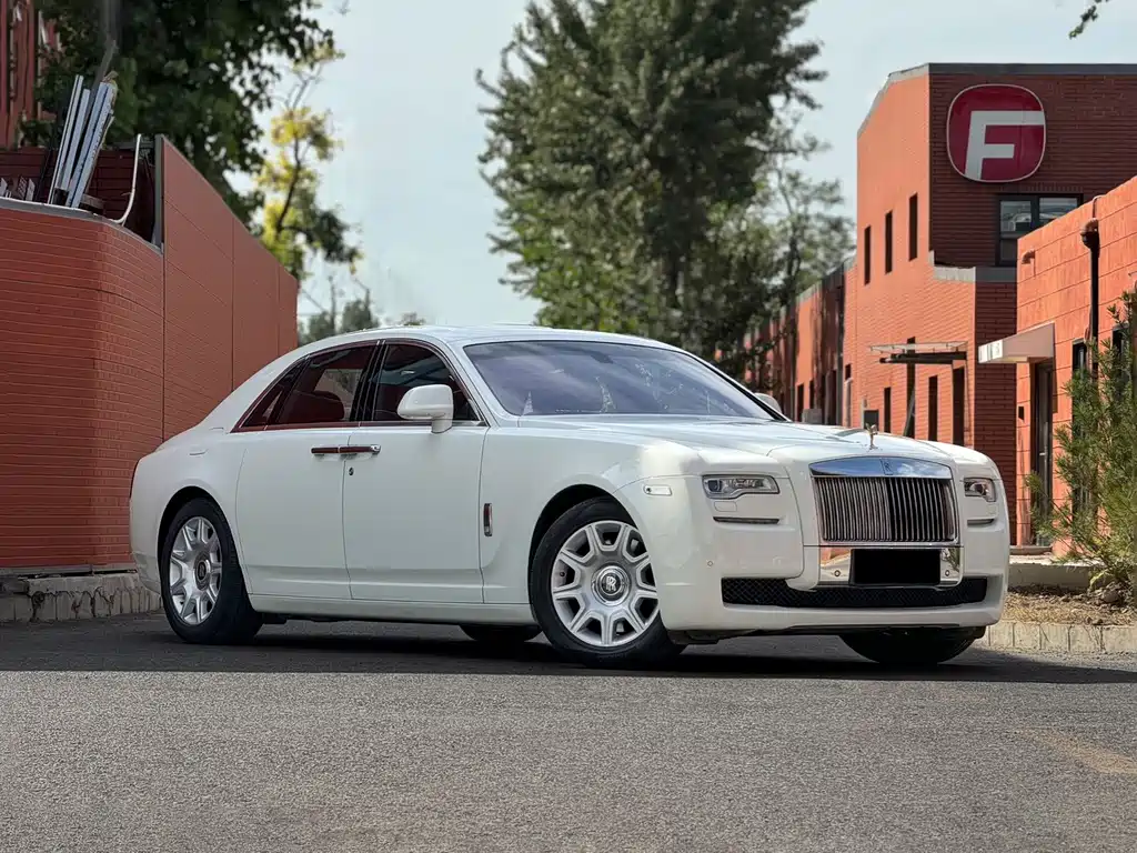 Rolls-Royce Ghost — миниатюра 3