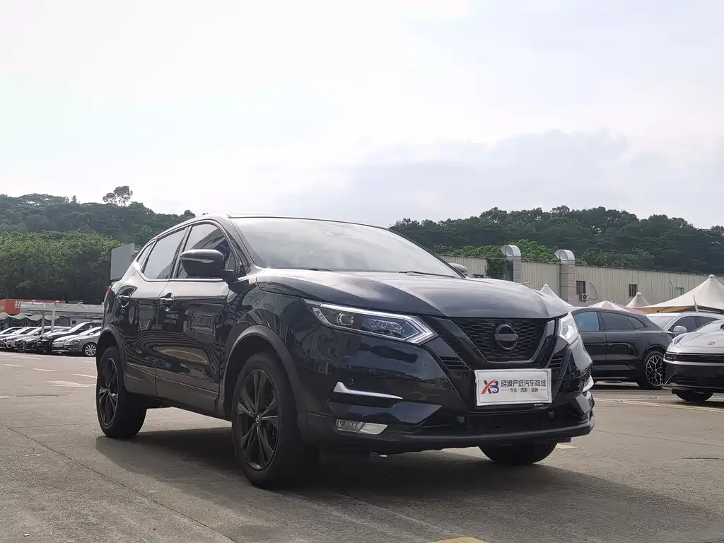 Nissan Qashqai 2021 2.0L CVT Luxury