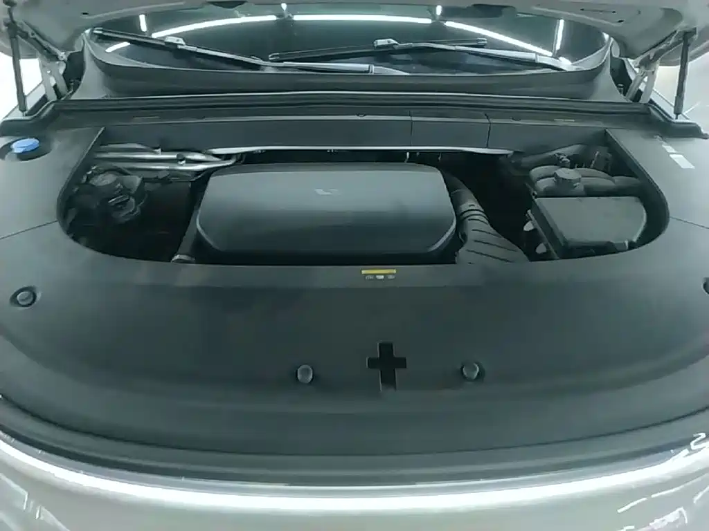 Li Auto Li L6 — миниатюра 20