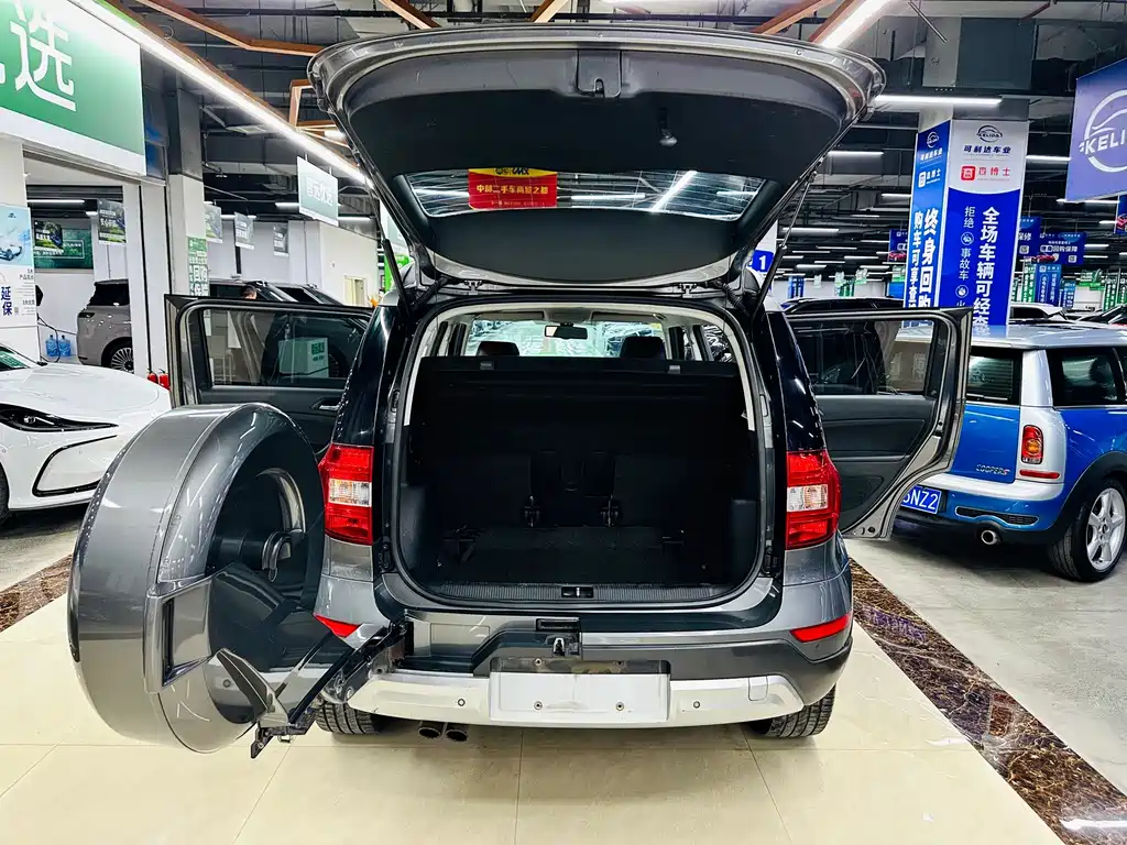 Skoda Yeti 1.8TSI DSG Wild Drive Edition, фото 31