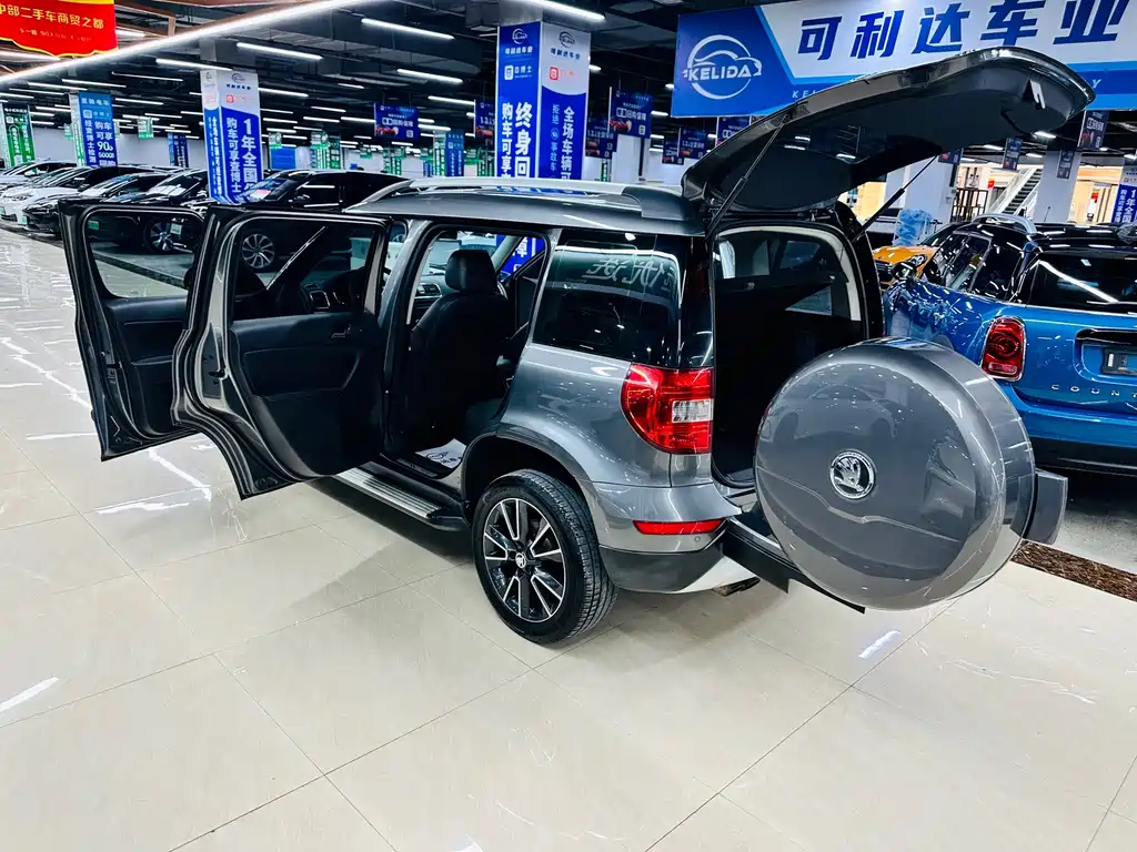 Skoda Yeti 1.8TSI DSG Wild Drive Edition, фото 37