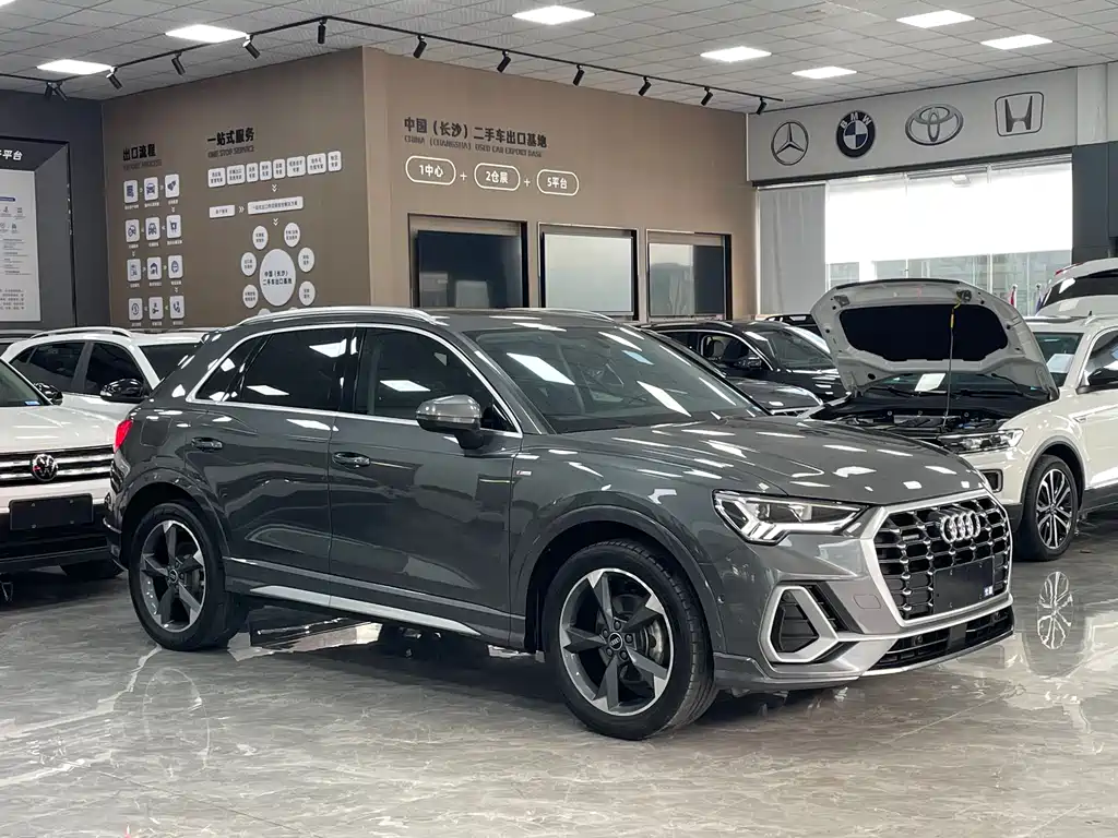 Audi Q3 2023 35 TFSI Fashion （1.4T）