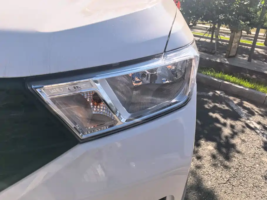 Wuling Hongguang — миниатюра 5