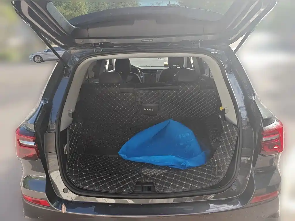 Roewe RX5 — миниатюра 15