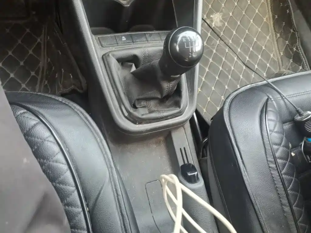 Volkswagen Santana — миниатюра 14