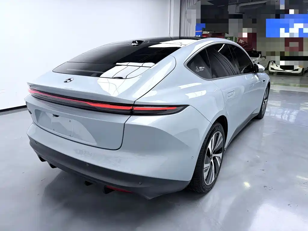 NIO ET5 — миниатюра 5