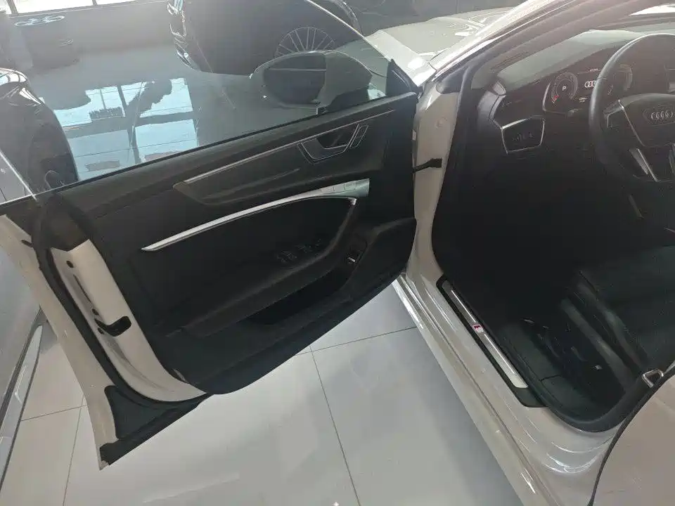 Audi A7 — миниатюра 9