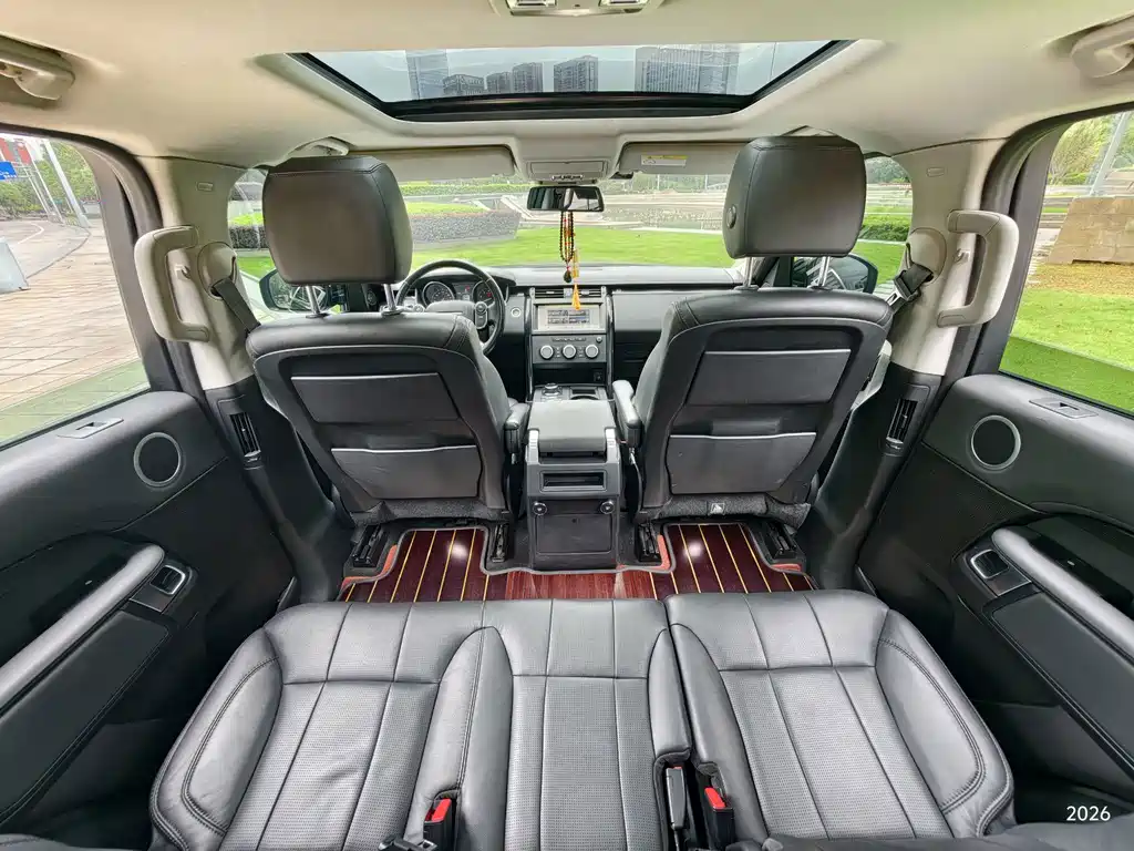 Land Rover Discovery — миниатюра 9
