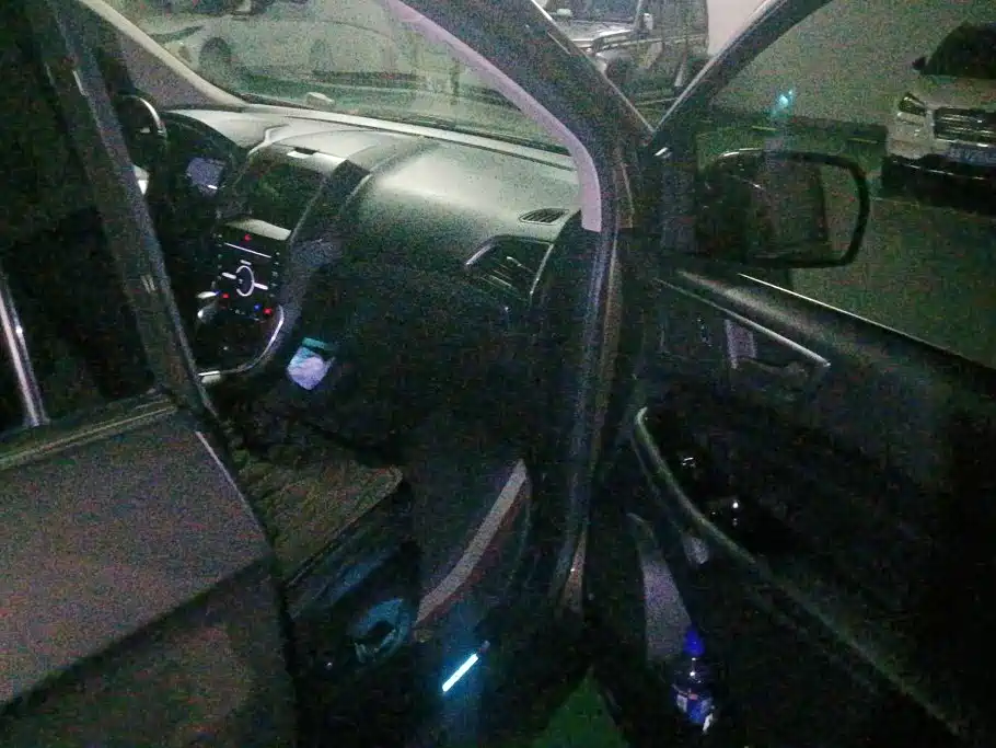 Ford Edge — миниатюра 8