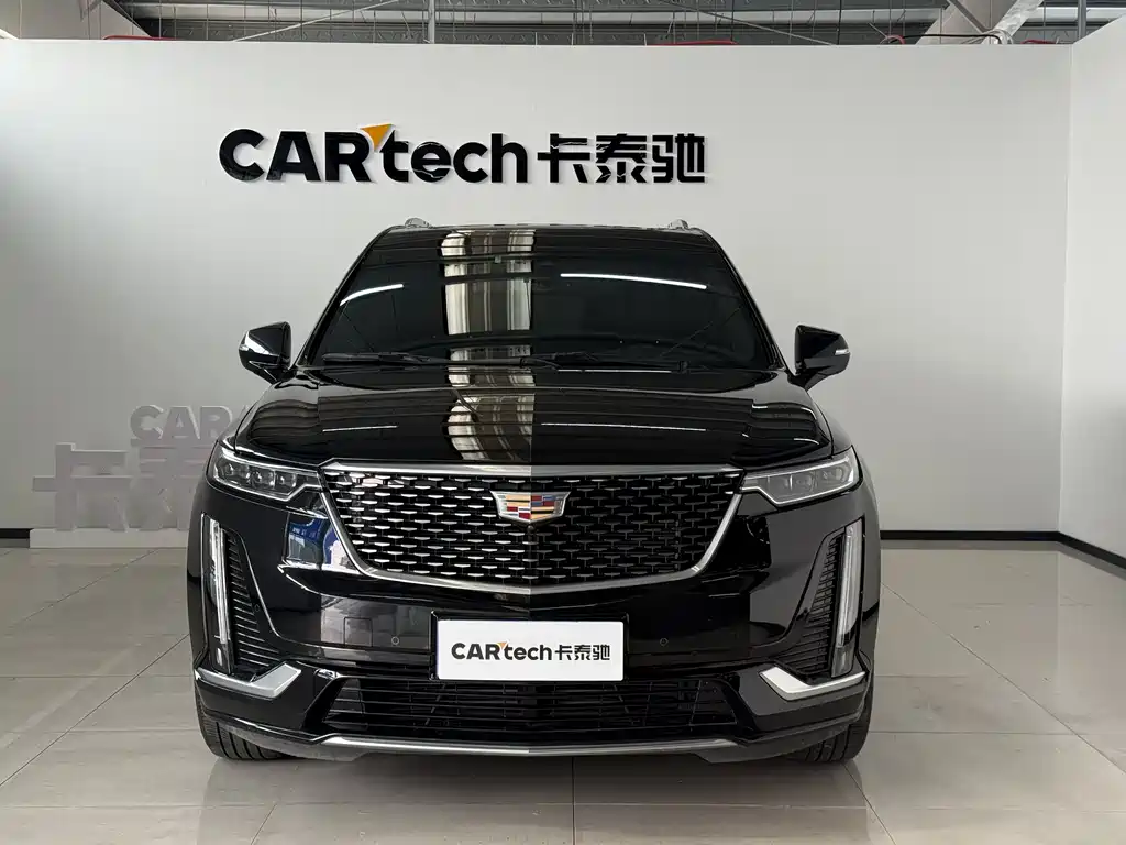 Cadillac XT6 2022 2.0T мест Luxury