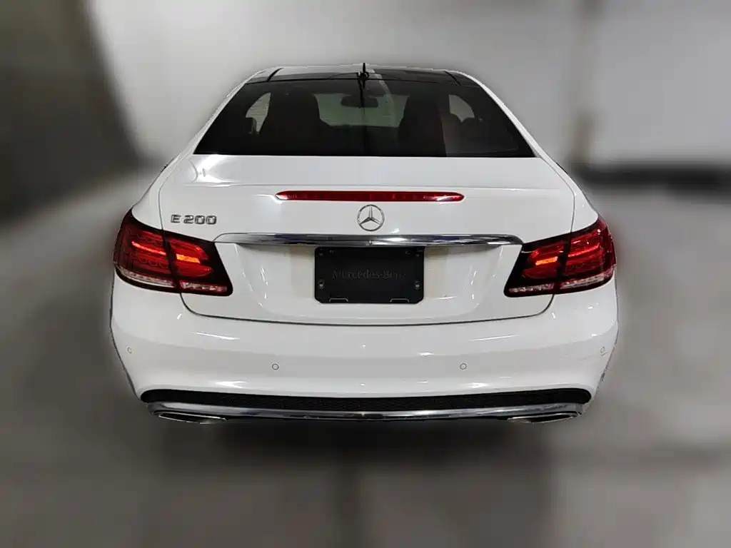 Mercedes-Benz E-Class (Import) — миниатюра 8