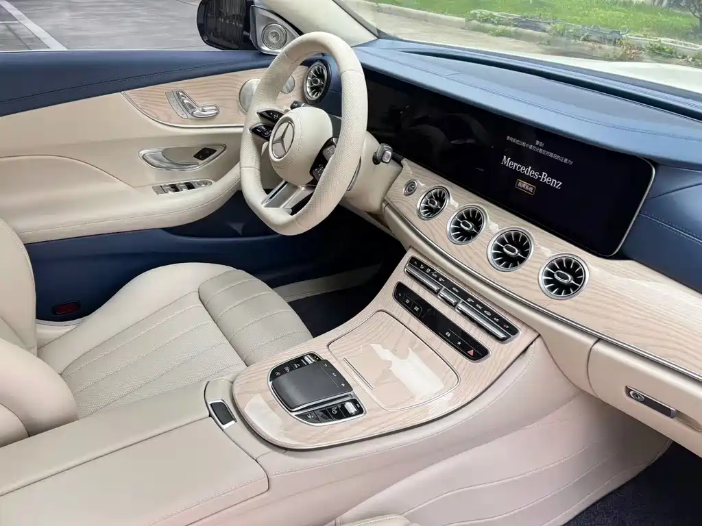 Mercedes-Benz E-Class (Import) — миниатюра 19