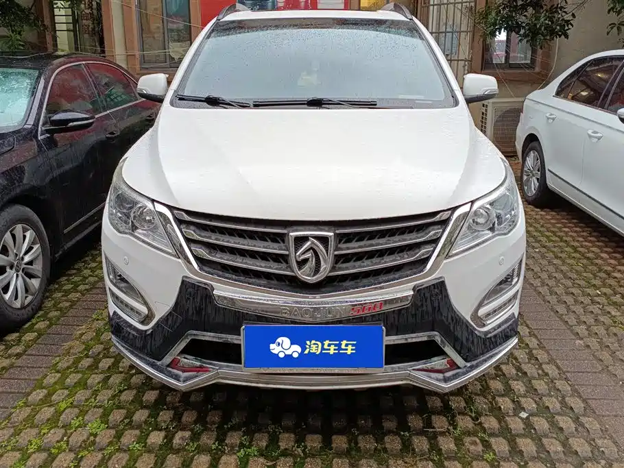 Baojun 560 2015 1.8L MT Luxury