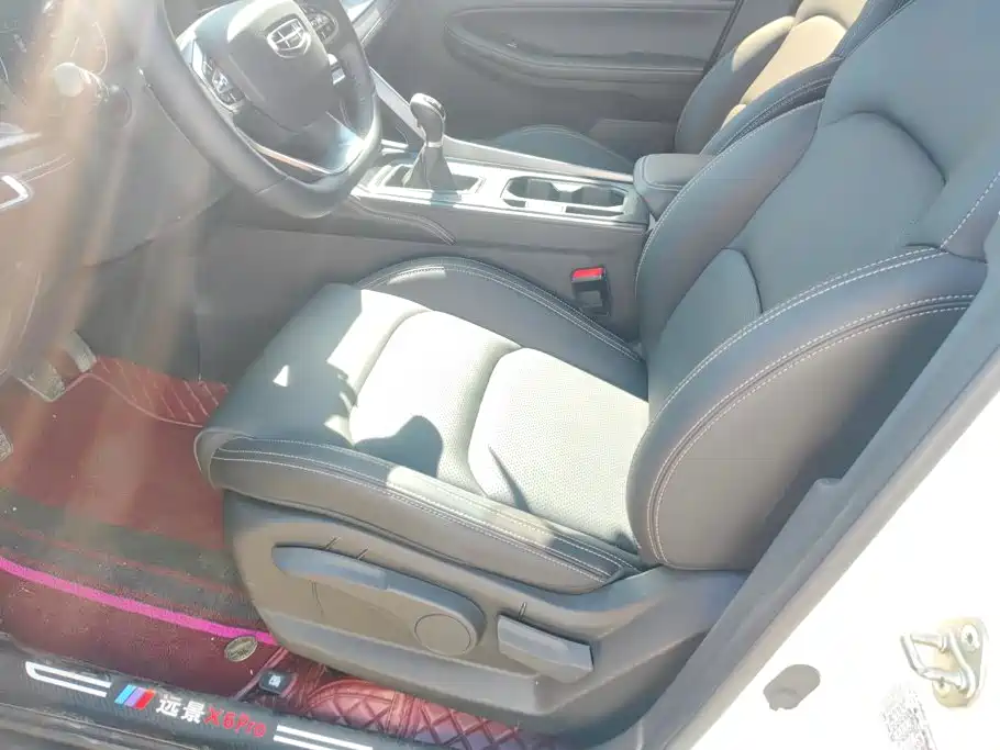 Geely Vision X6 — миниатюра 9