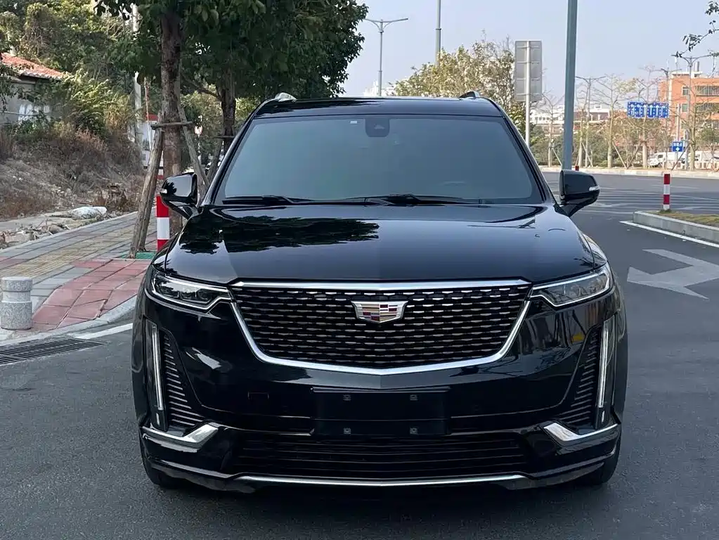 Cadillac XT6 — миниатюра 2