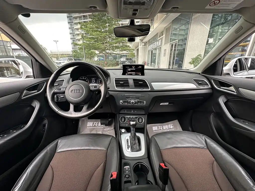 Audi Q3 2018 30 35 TFSI Fashion