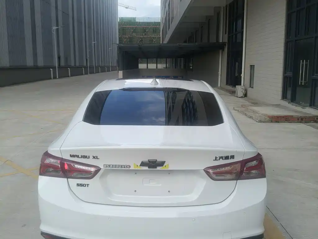 Chevrolet Malibu XL — миниатюра 5