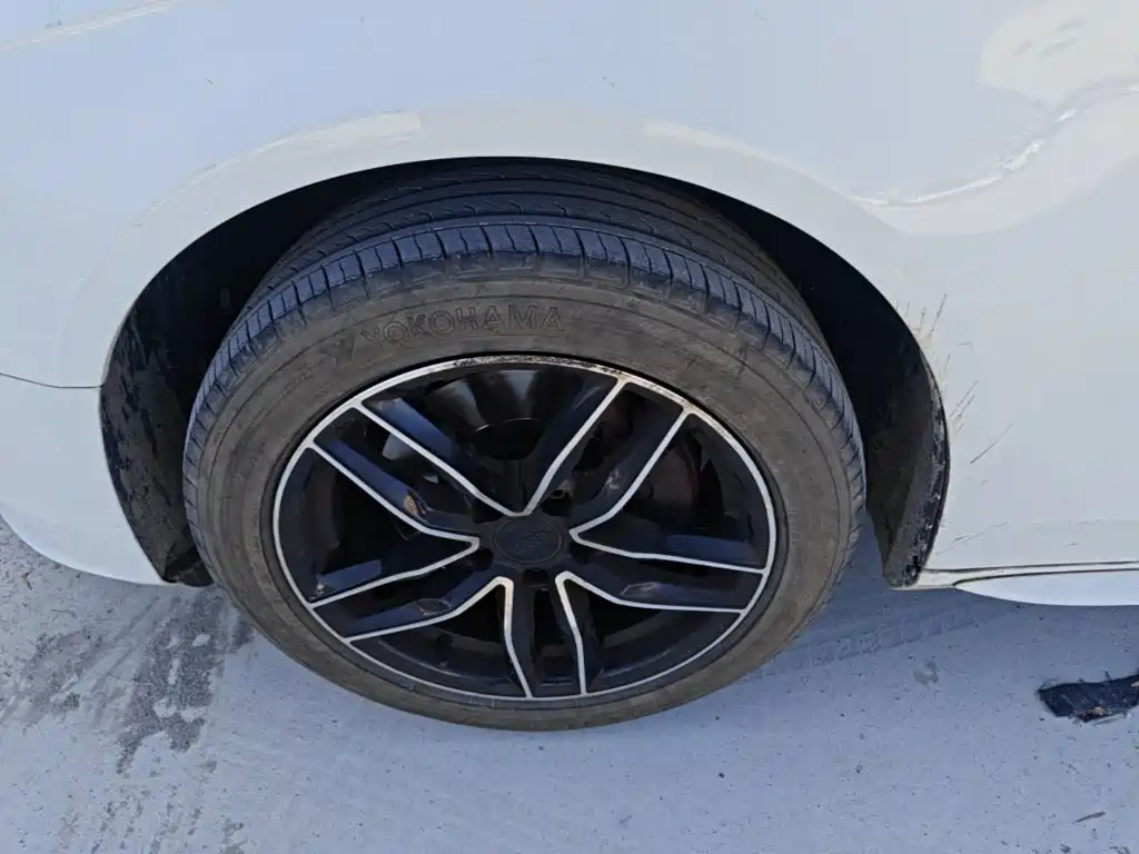 Audi A4L — миниатюра 23