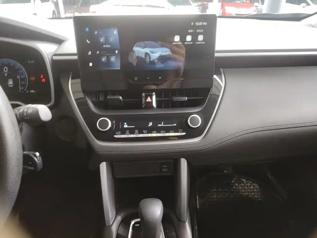Toyota Frontlander — миниатюра 13