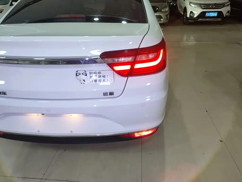 Geely Vision — миниатюра 8