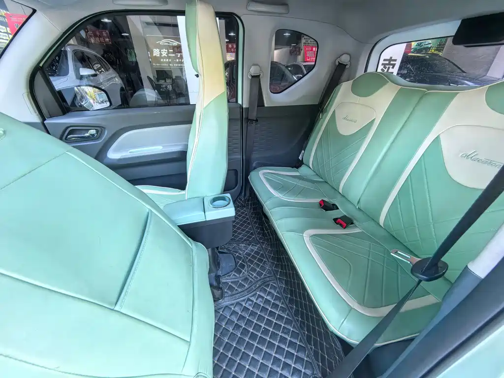 Wuling MINIEV — миниатюра 13
