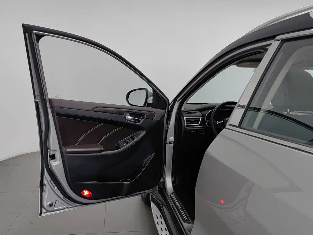 Fengguang Fengguang 580 — миниатюра 8