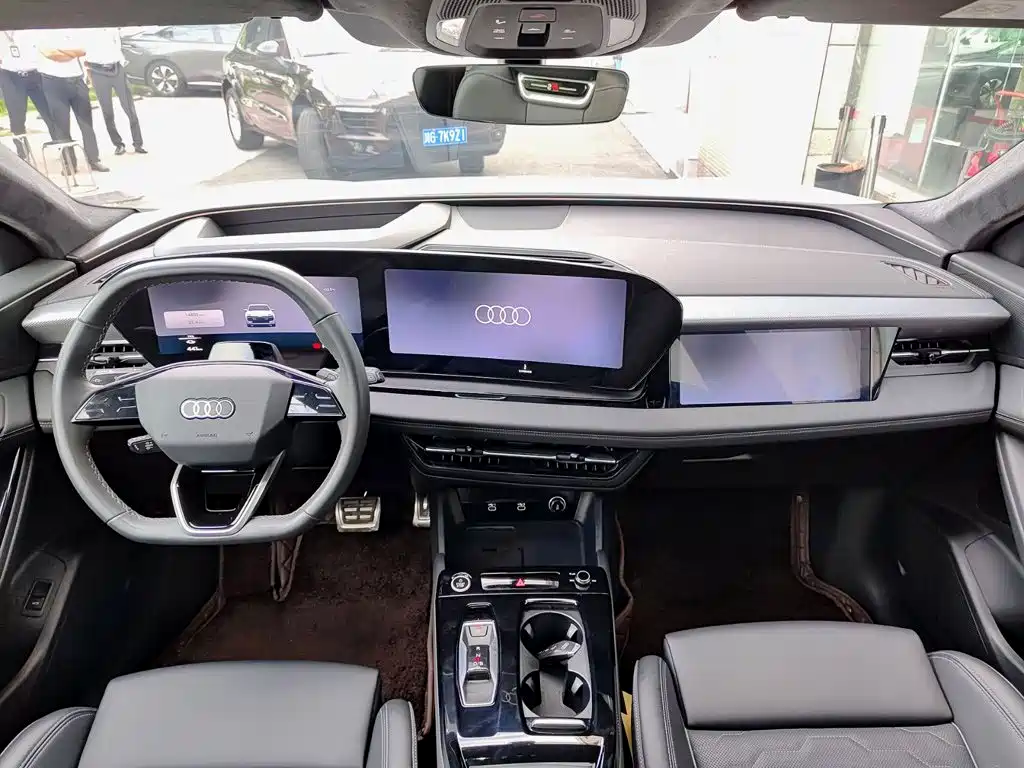 Audi AudiQ6L e-tron — миниатюра 10