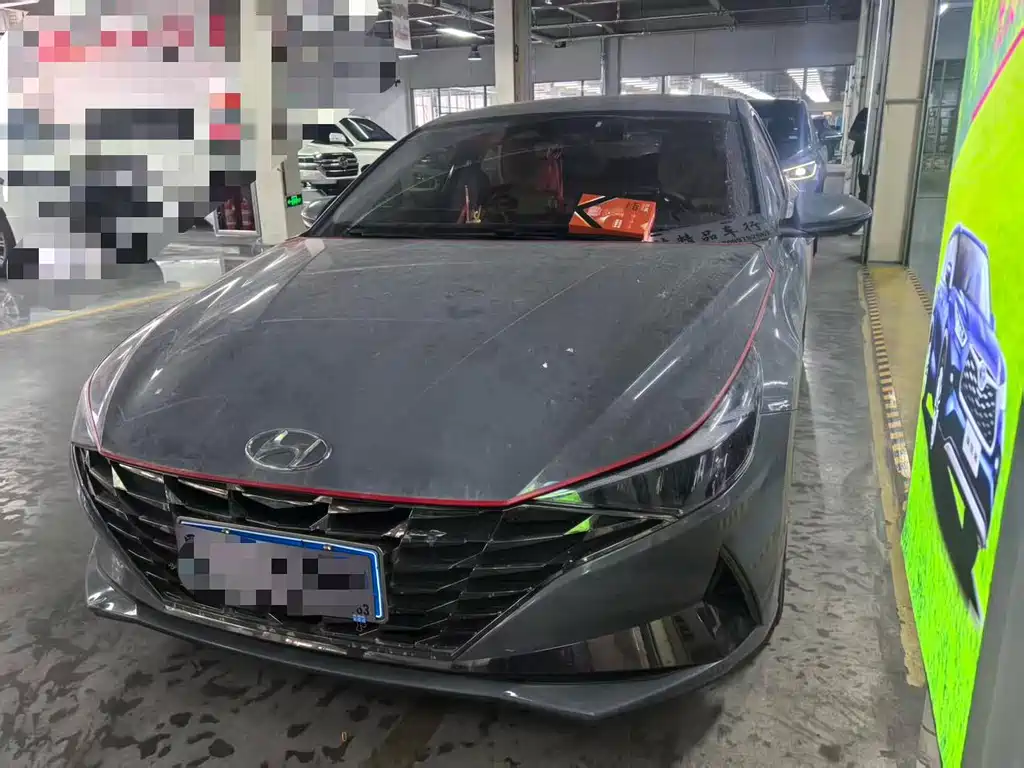 Hyundai Elantra 2021