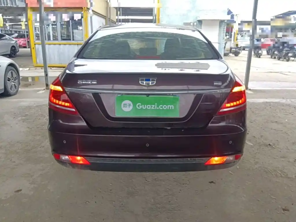Geely Emgrand — миниатюра 6
