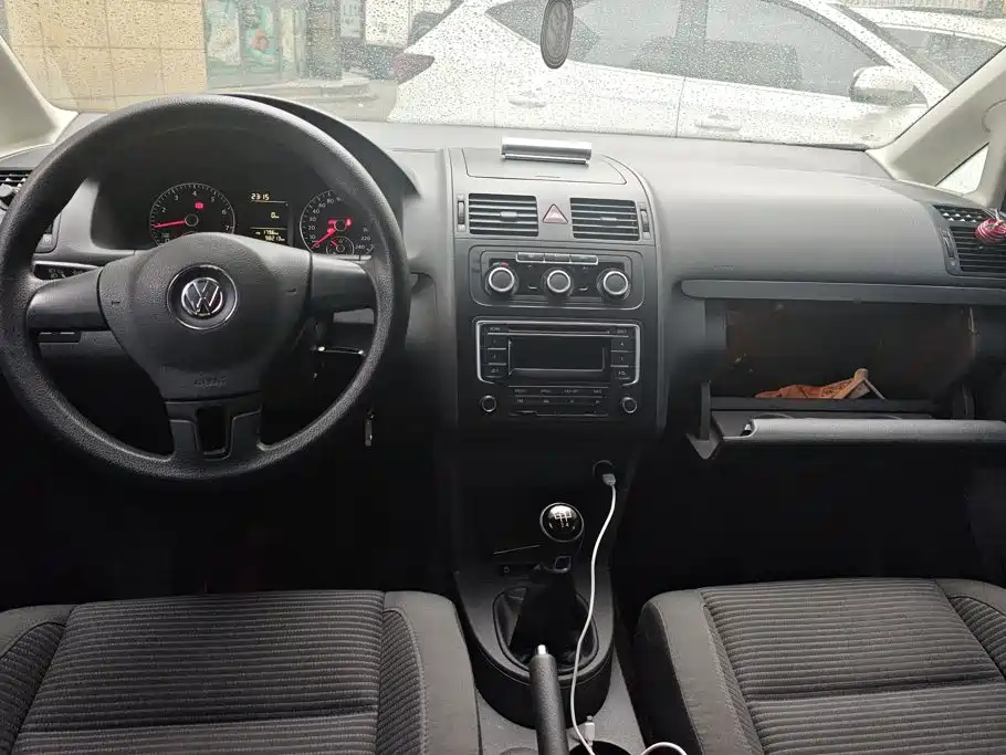 Volkswagen Touran — миниатюра 12