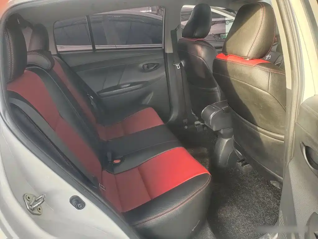 Toyota Vios FS — миниатюра 18