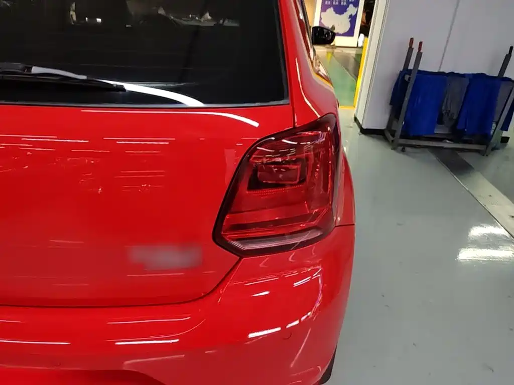 Volkswagen Polo — миниатюра 8