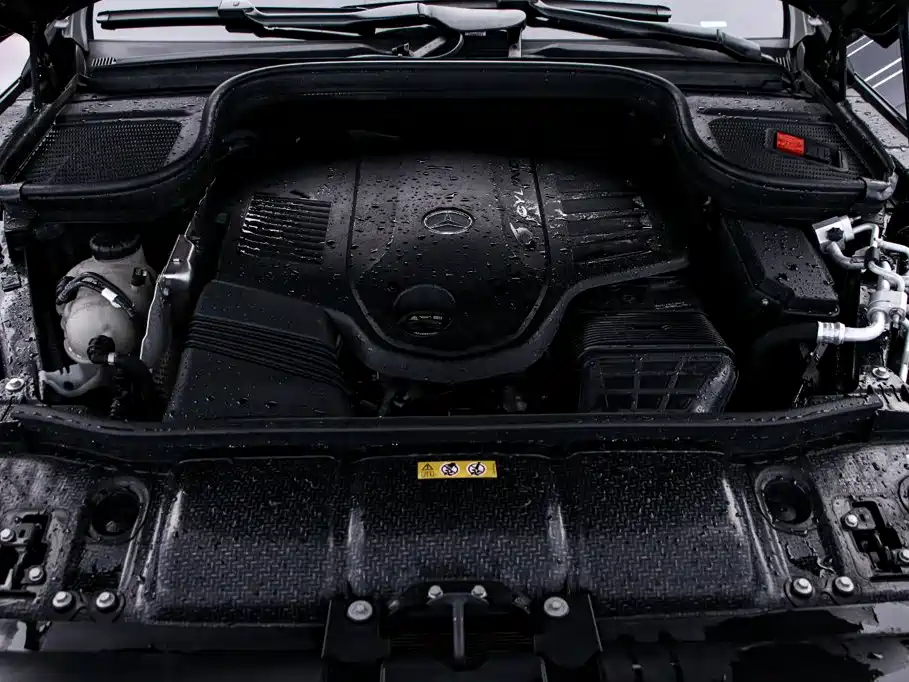 Mercedes-Benz GLS — миниатюра 25