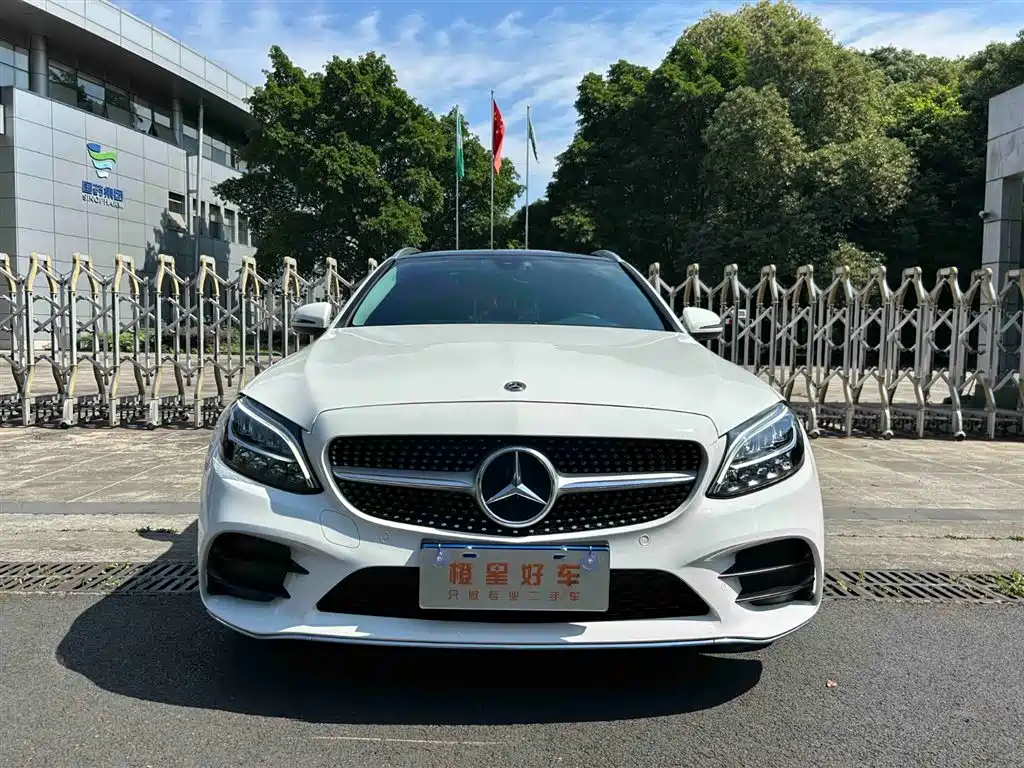 Mercedes-Benz C-Class (Import) — миниатюра 2