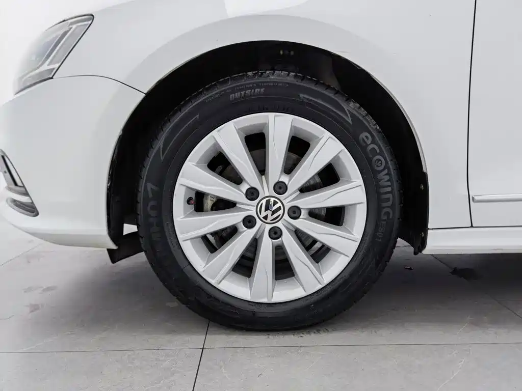 Volkswagen Sagitar — миниатюра 17