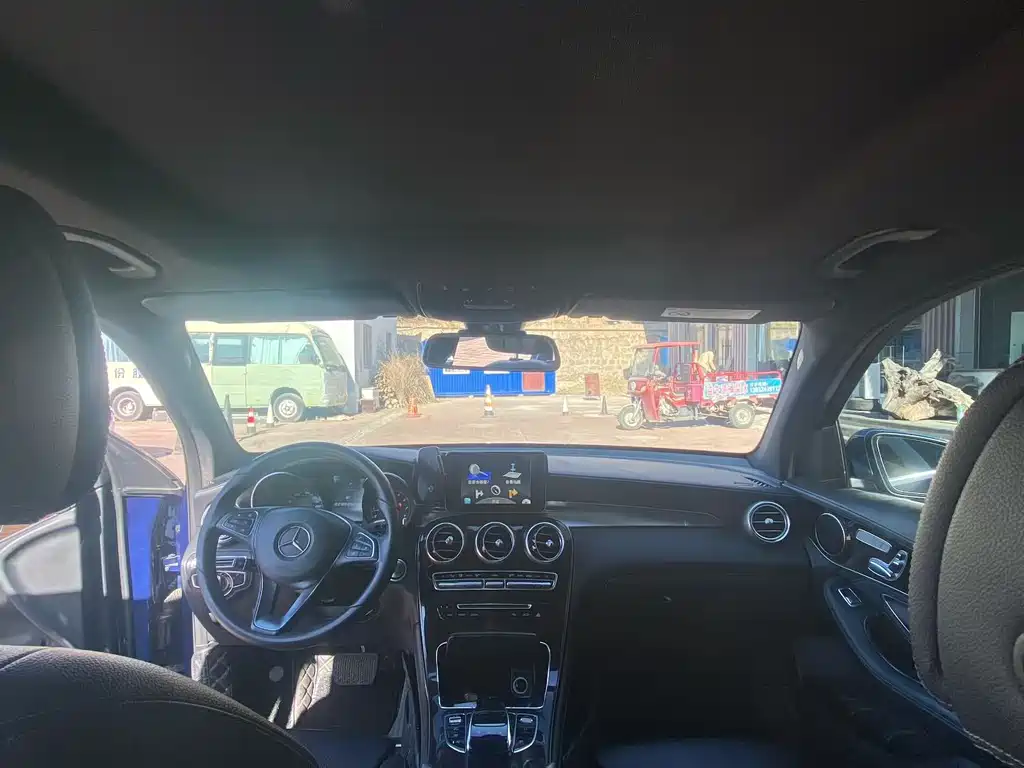 Mercedes-Benz GLC 2016 GLC 260 4MATIC
