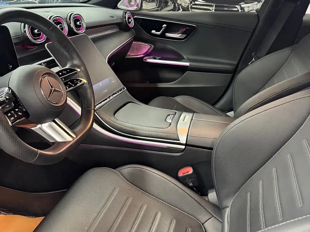Mercedes-Benz C-Class — миниатюра 5
