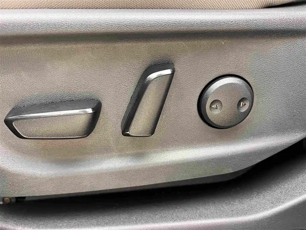 Nissan Ariya — миниатюра 19