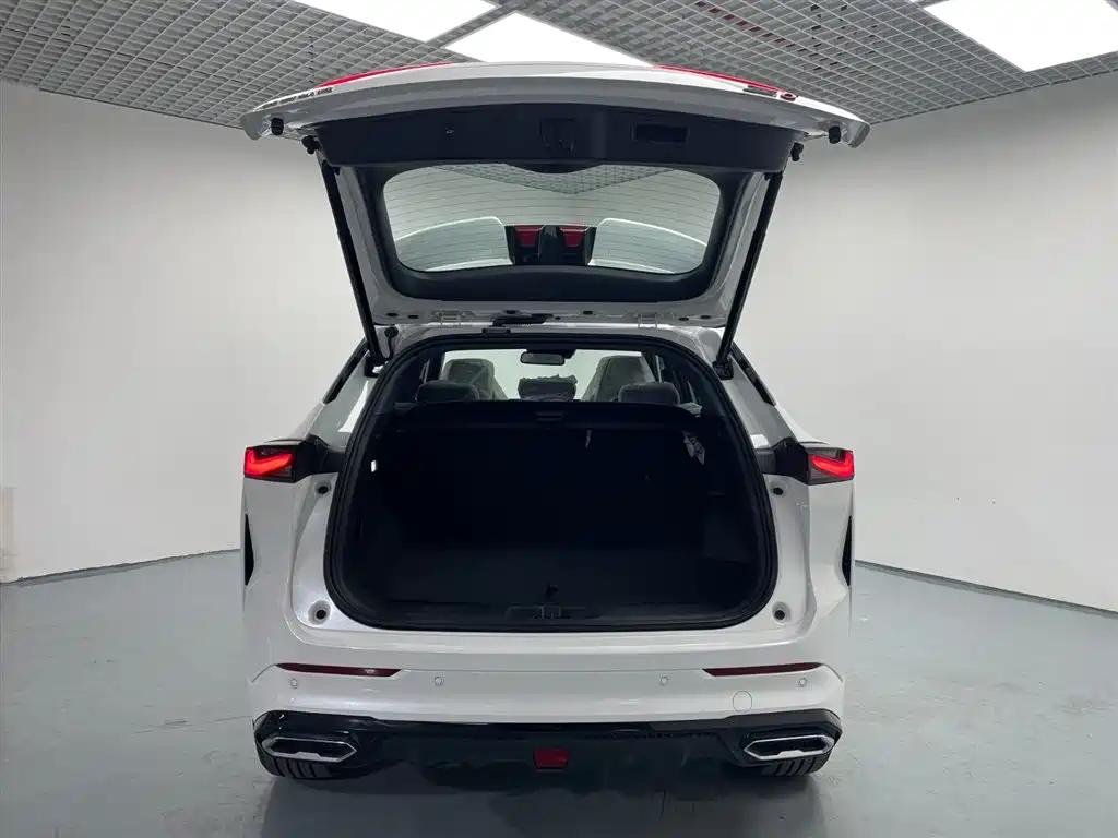 CHANGAN CHANGAN AUCHAN Z6 NEW ENERGY